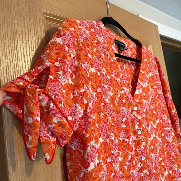 Cynthia Rowley Short Sleeve Tie Floral Blouse - Picture 2 of 8